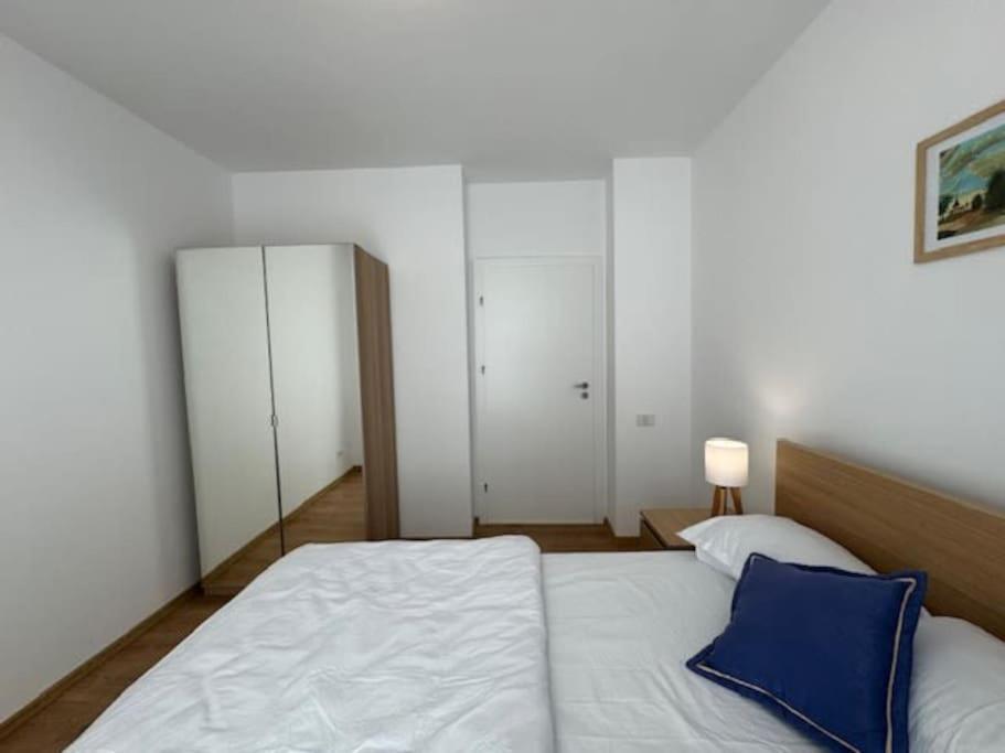 Joy Vivalia 7b-25 Apartment Timişoara
